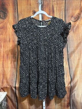 Solution Ruffle Sleeve Tiered Dress Size S